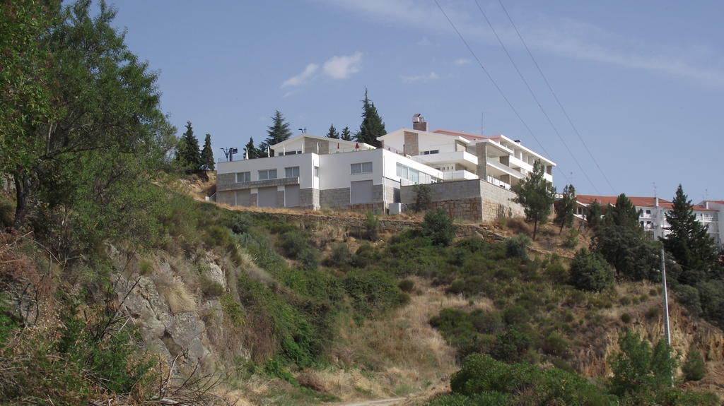 Hotel Parador Santa Catarina Miranda do Douro Exteriör bild